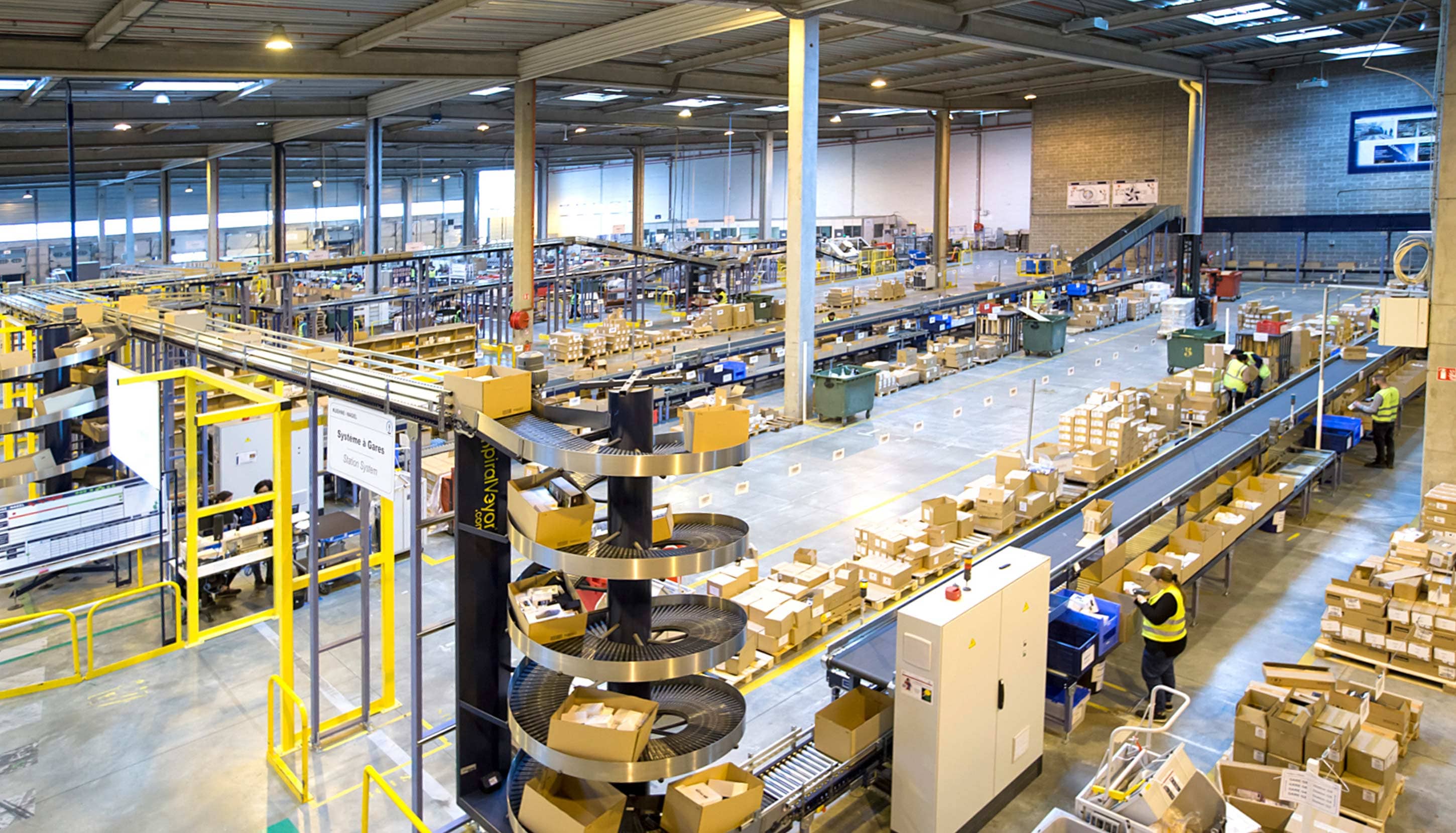 Warehousing Logistics End To Supply Chain Solutions Switzerland Kuehne Nagel Becher Unfall